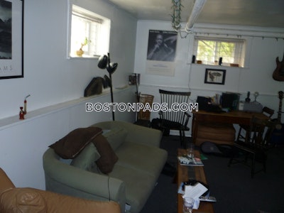 Allston/brighton Border 3 Beds 1 Bath Boston - $3,195 No Fee
