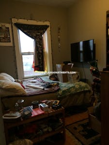 Jamaica Plain 3 Beds 1 Bath Boston - $3,600