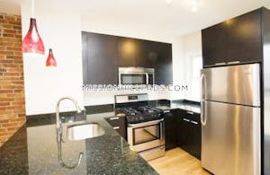 Mission Hill Apartment for rent 3 Bedrooms 1 Bath Boston - $3,450