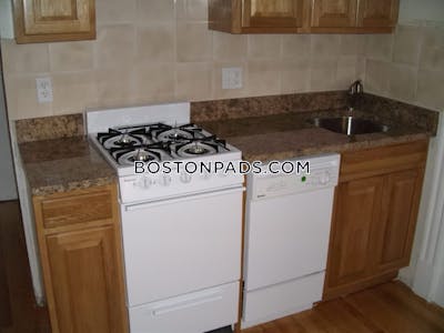 Northeastern/symphony 1 Bed 1 Bath Boston - $2,400