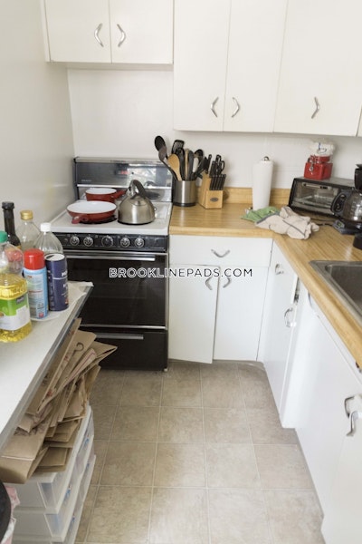 Brookline Apartment for rent 2 Bedrooms 1 Bath  Coolidge Corner - $3,600 No Fee