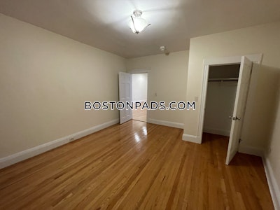 Brighton 3 Bed 1 Bath BOSTON Boston - $3,800 No Fee