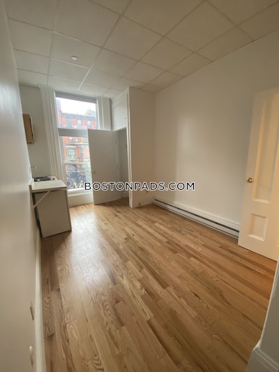 Back Bay Studio Back Bay Boston - $1,995 No Fee