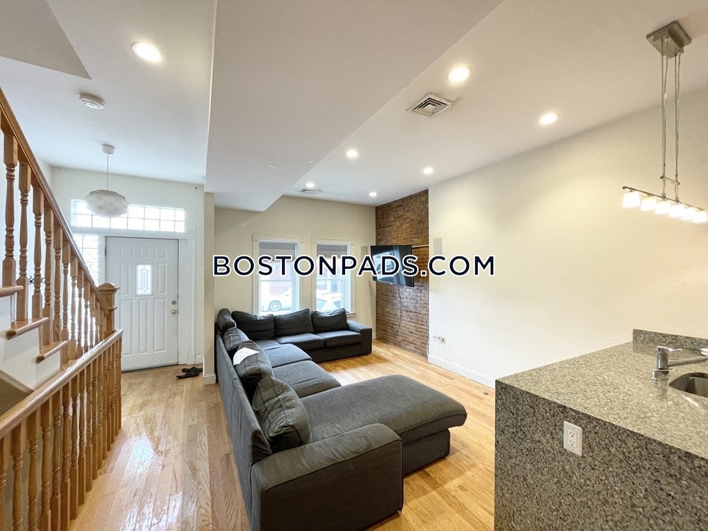 Single Listing South Boston Outstanding 5 Beds 2.5 Baths Boston 7,000