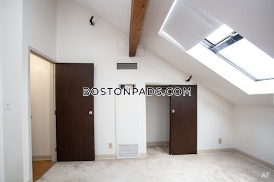 North End 1 Bed 1 Bath Boston - $3,625 No Fee