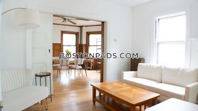 Brookline 7 Bed 3 Bath BROOKLINE- BOSTON UNIVERSITY $11,500  Boston University - $9,900