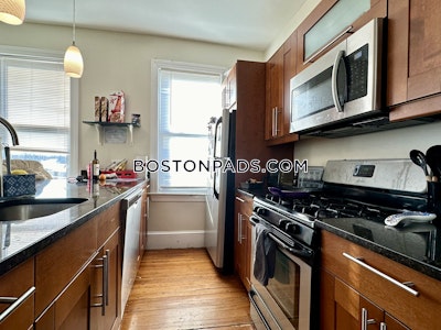 Mission Hill 5 Beds 2 Baths Boston - $8,000 No Fee