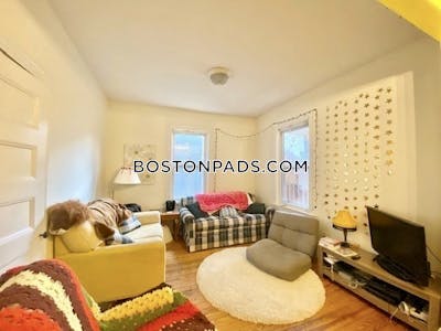 Mission Hill 3 Bed, 1 Bath Unit Boston - $3,800