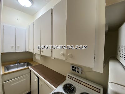 Beacon Hill Studio 1 Bath Boston - $2,150 No Fee