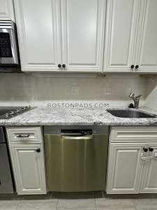Brookline 1 Bed 1 Bath BROOKLINE- COOLIDGE CORNER $3,500 Coolidge Corner - $3,500