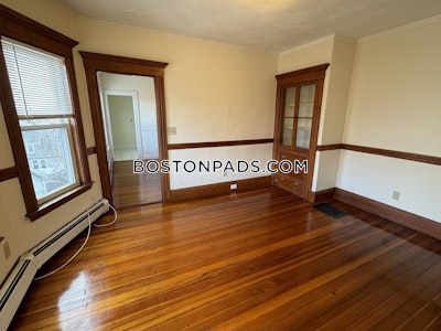 Everett 3 Beds 1 Bath - $2,900 50% Fee