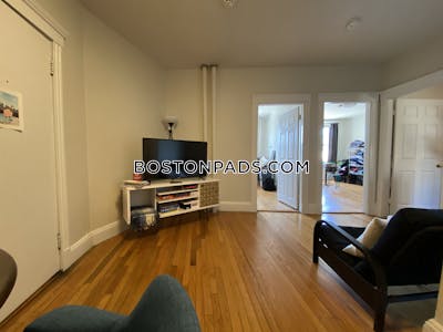 Brighton 3 Beds 1 Bath Boston - $4,200