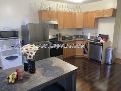 Mission Hill 3 Beds 1 Bath Boston - $5,000 No Fee