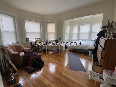 Allston/brighton Border 2 Beds 1 Bath Boston - $2,795 50% Fee