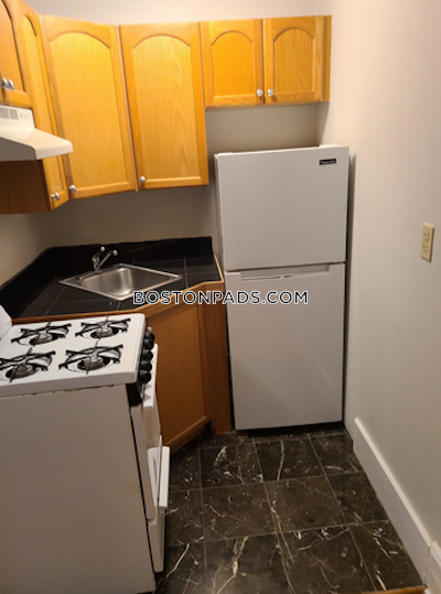 Northeastern/symphony Great studio available 9/1 on Hemenway St in Boston! Boston - $2,350