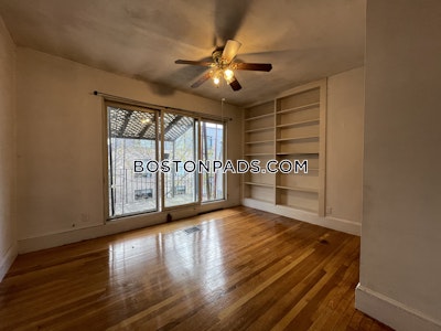 Mission Hill 5 Beds 2.5 Baths Mission Hill Boston - $7,999