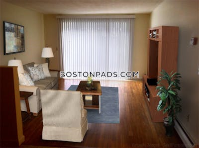 Brookline 2 Bed 1 Bath BROOKLINE- BOSTON UNIVERSITY $3,950  Boston University - $3,500 No Fee