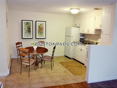 Brookline 2 Beds 1 Bath  Boston University - $3,500 No Fee