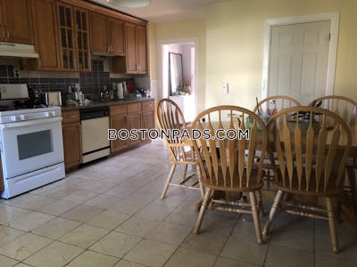 Brookline 2 Beds 1 Bath  Brookline Hills - $2,800 No Fee