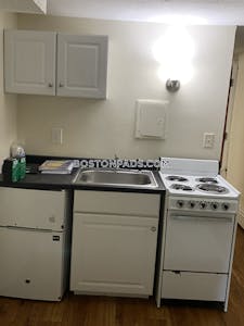 Mission Hill Studio 1 Bath Boston - $1,550 No Fee