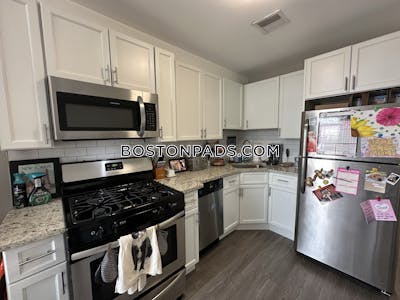 East Boston 1.5 Beds 1 Bath Boston - $2,775 No Fee