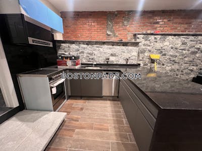 Allston 1 Bed 1 Bath Boston - $2,400 No Fee
