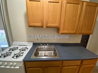 Somerville Studio 1 Bath  Spring Hill - $2,100 No Fee