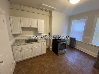 Roxbury 3 Bed 1 Bath BOSTON Boston - $3,165 No Fee