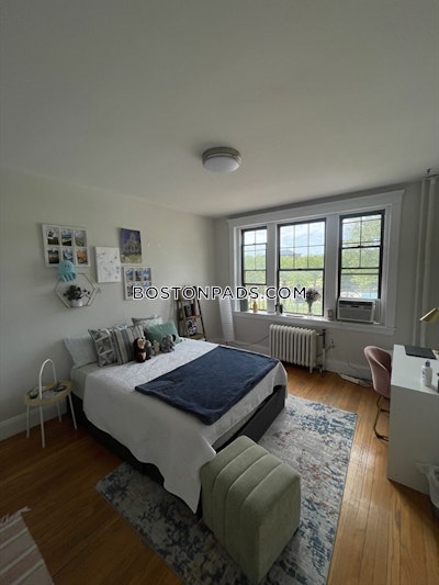 Brighton 3 Beds 1 Bath Boston - $4,500 No Fee