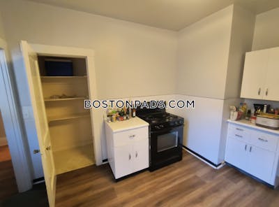 Brighton 4 Beds 2 Baths Boston - $3,600 No Fee