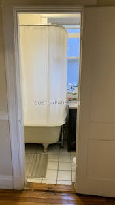 Allston 1 Bed 1 Bath BOSTON Boston - $2,850 No Fee