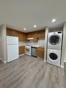 Billerica 1 Bed 1 Bath - $2,050 No Fee