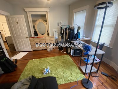Medford 4 Beds Tufts  Tufts - $4,400 No Fee