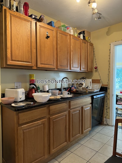 Cambridge 4 Bed 2 Bath CAMBRIDGE  Kendall Square - $4,500 No Fee