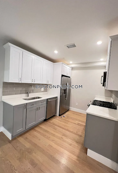 Chinatown 3 Beds 1.5 Baths Chinatown Boston - $6,875 No Fee
