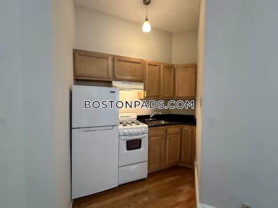 Northeastern/symphony Studio 1 Bath Boston - $2,350 No Fee