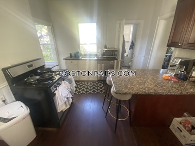 Somerville 5 Beds 1 Bath  Tufts - $7,313 No Fee