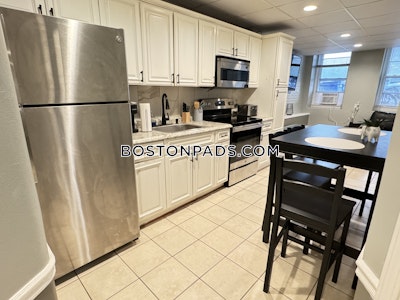 Brookline 1 Bed 1 Bath  Coolidge Corner - $2,500