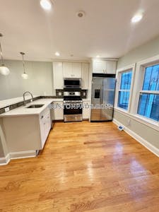 Fort Hill Luxurious 4 Bedroom 2 Full Bathroom Townhouse for Rent 9/1 Boston - $4,350 50% Fee