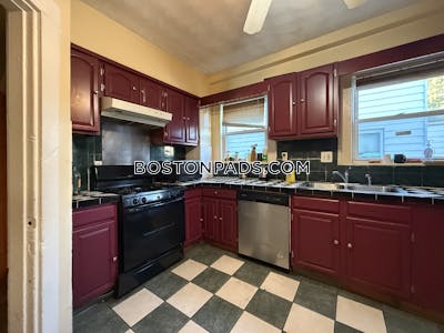 Lower Allston 6 Bed 2.5 Bath BOSTON Boston - $6,900 No Fee
