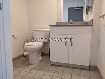 South End Gorgeous, newly renovated 2 Bed, 2 Bath located on Albany St in South Boston! Boston - $4,350