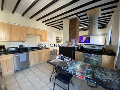 Mission Hill 4 Beds 2 Baths Boston - $6,250 No Fee