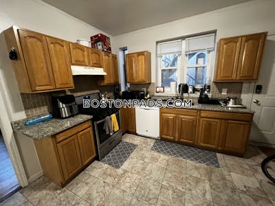 Mission Hill 4 Beds 1 Bath Boston - $5,000 50% Fee