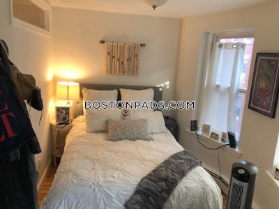North End 2 Bed, 1 Bath Unit Boston - $3,300