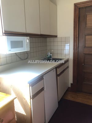 Allston Apartment for rent Studio 1 Bath Boston - $1,200