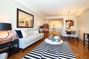 Back Bay 2 Beds 2.5 Baths Boston - $6,300