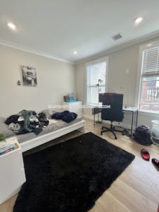East Boston 3 Beds 2 Baths Boston - $3,800