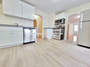 East Boston Beautiful 3 Bed 1 Bath on Gladstone St Boston - $2,595