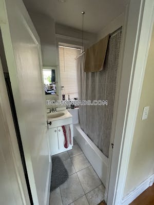 Fenway/kenmore Apartment for rent Studio 1 Bath Boston - $1,900