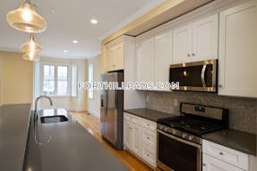 Fort Hill 4 Beds 2.5 Baths Boston - $6,000 No Fee
